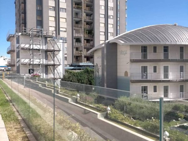 negozio in vendita a Taranto in zona Borgo