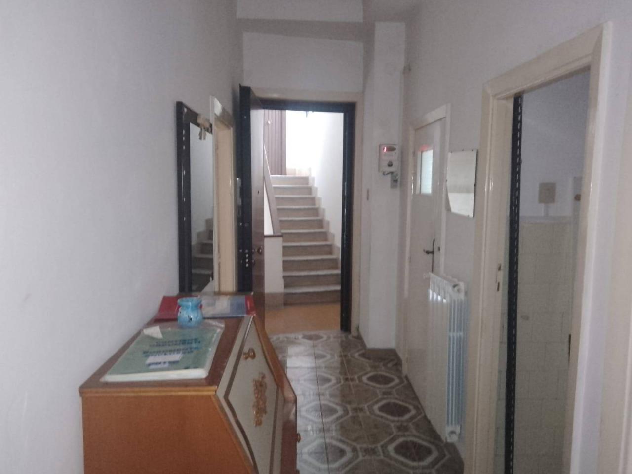 appartamento in vendita a Taranto in zona Tre Carrare-Battisti