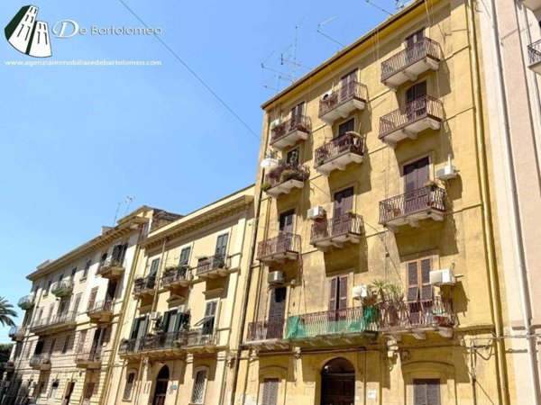 appartamento in vendita a Taranto in zona Borgo