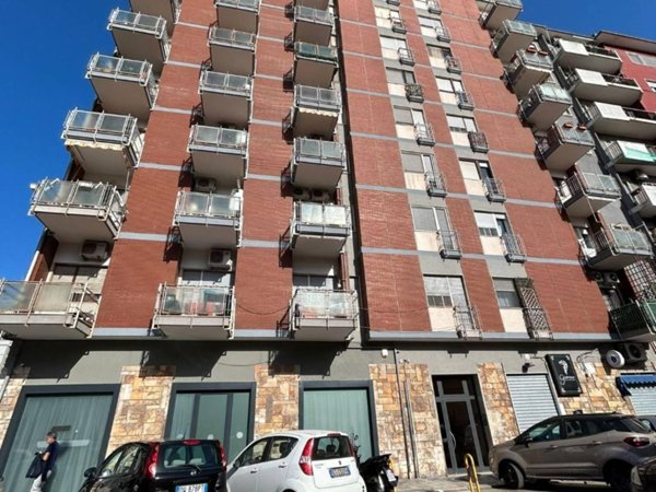 appartamento in vendita a Taranto in zona Tre Carrare-Battisti