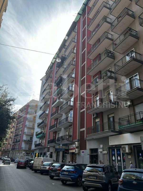 appartamento in vendita a Taranto in zona Tre Carrare-Battisti