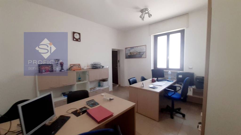 casa indipendente in vendita a Taranto in zona Lido Azzurro