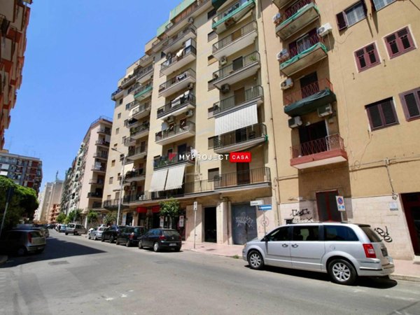 appartamento in vendita a Taranto in zona Tre Carrare-Battisti