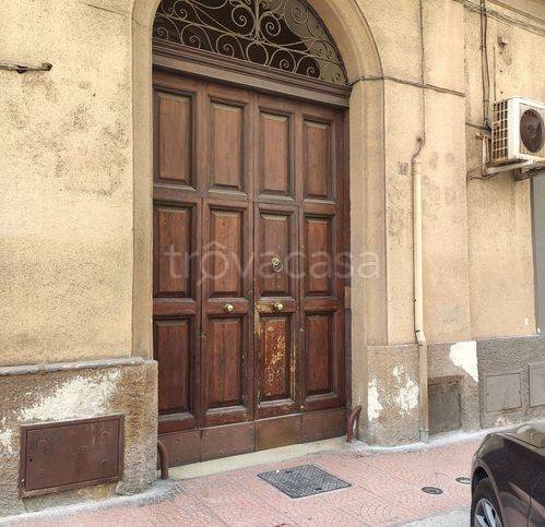 appartamento in vendita a Taranto in zona Borgo