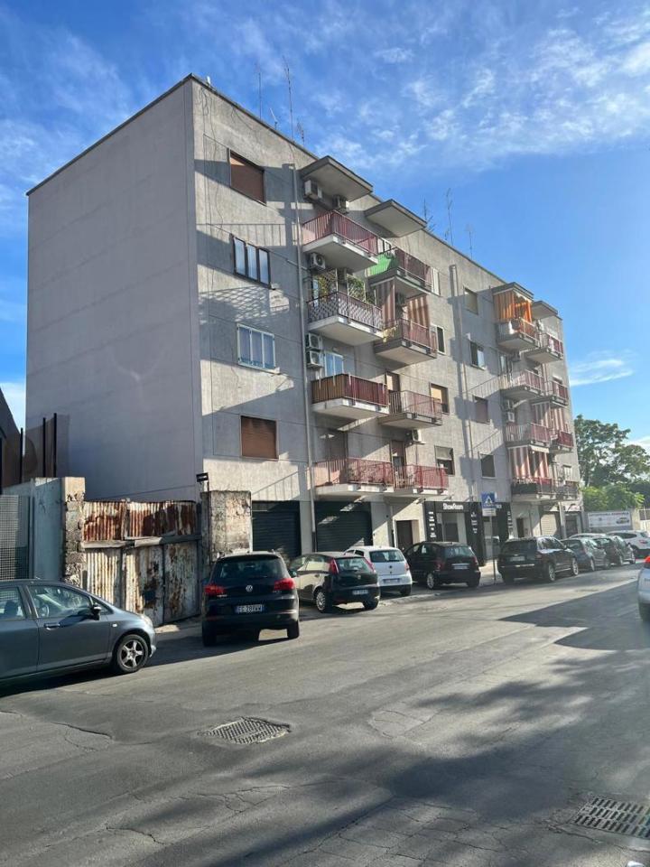 appartamento in vendita a Taranto in zona Tamburi-Croce