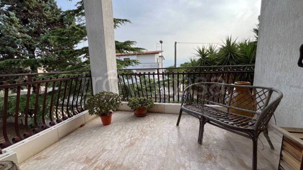 casa indipendente in vendita a Taranto in zona Talsano