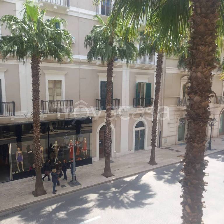 appartamento in vendita a Taranto in zona Borgo