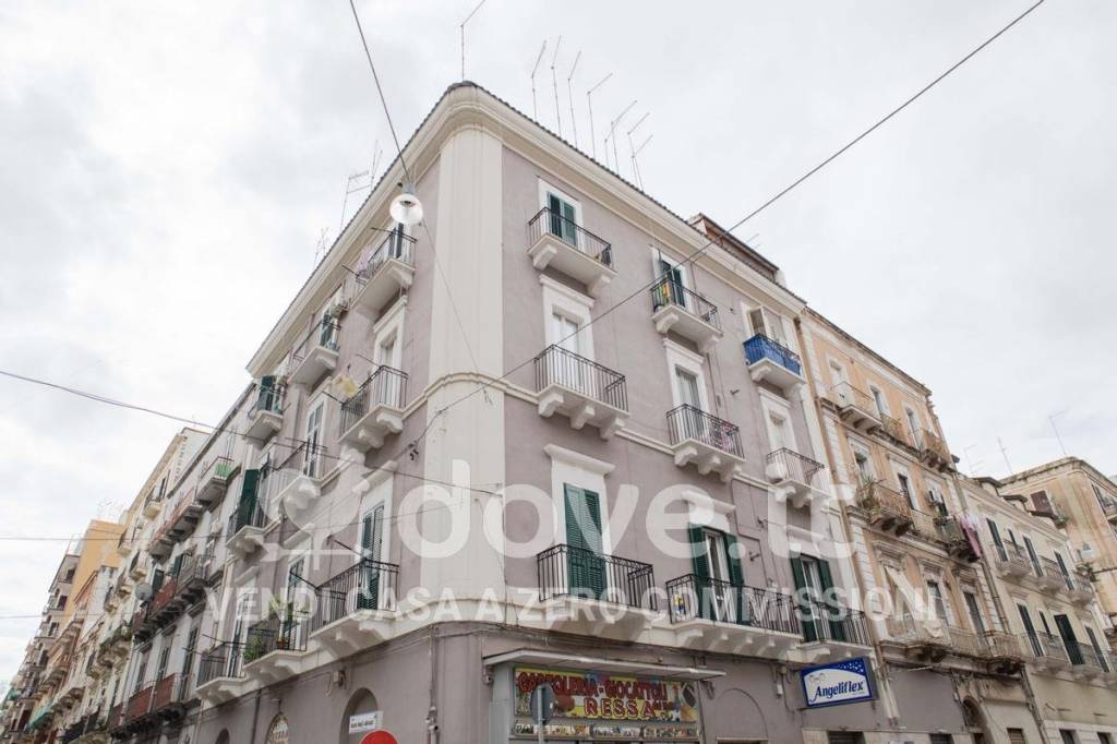 appartamento in vendita a Taranto in zona Borgo