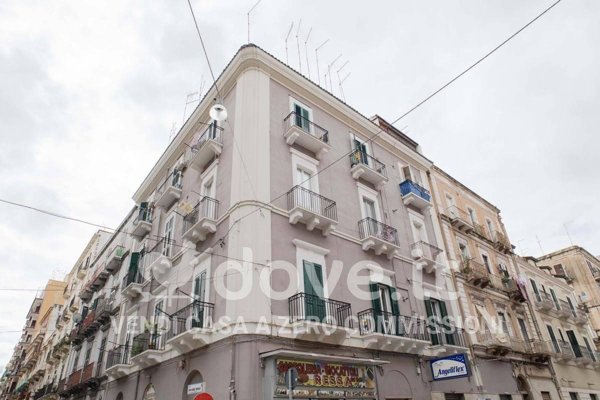 appartamento in vendita a Taranto in zona Borgo
