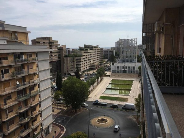 appartamento in vendita a Taranto in zona Tre Carrare-Battisti