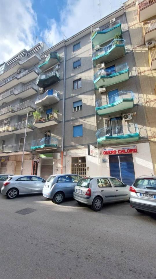 appartamento in vendita a Taranto in zona Italia-Montegranaro
