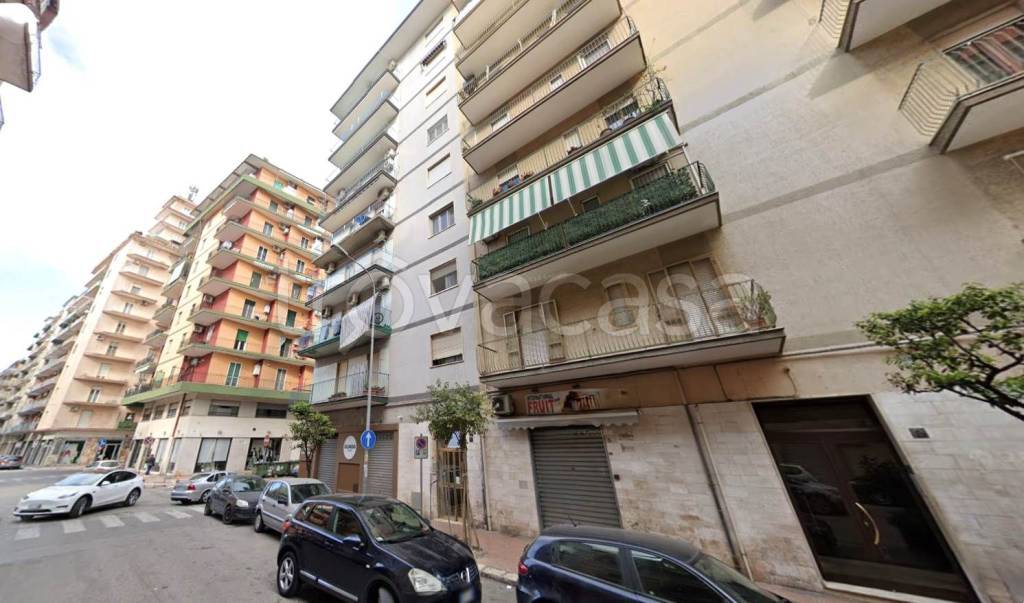 appartamento in vendita a Taranto in zona Tre Carrare-Battisti