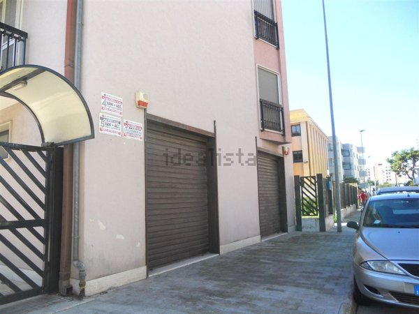 locale commerciale in vendita a Taranto