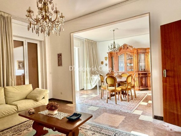 appartamento in vendita a Taranto in zona Italia-Montegranaro