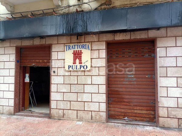 quadrivano in vendita a Taranto in zona Tre Carrare-Battisti
