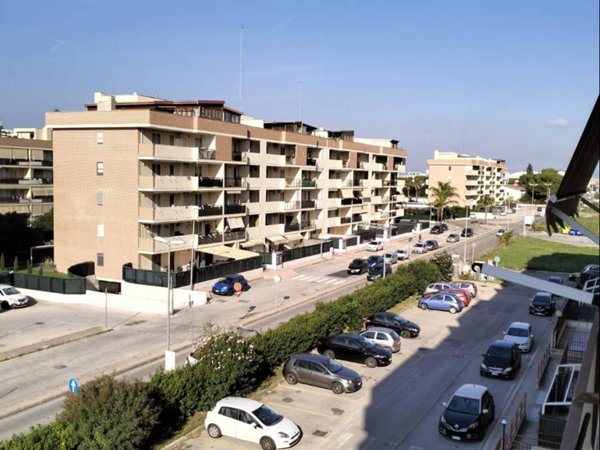appartamento in vendita a Taranto in zona Solito-Corvisea