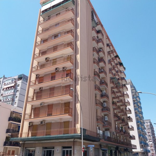 appartamento in vendita a Taranto in zona Italia-Montegranaro