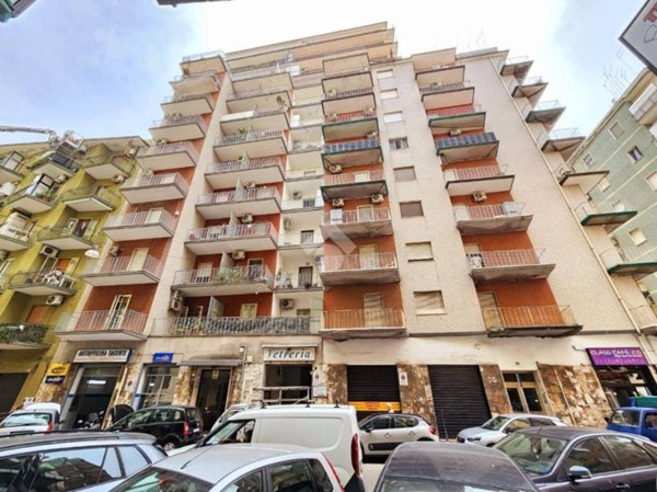 appartamento in vendita a Taranto in zona Tre Carrare-Battisti