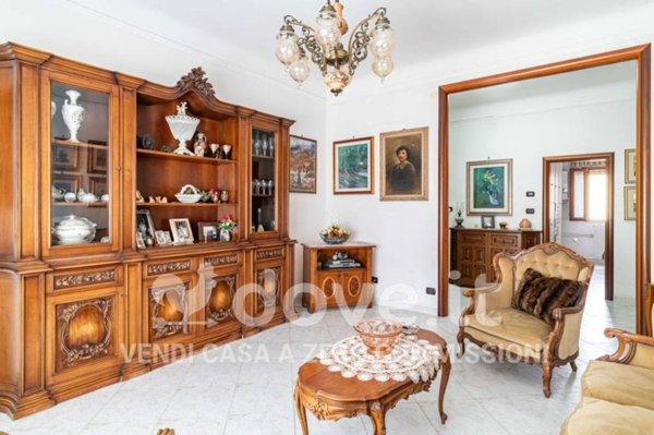 appartamento in vendita a Taranto in zona Borgo