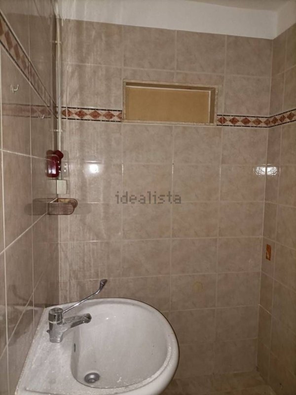locale commerciale in vendita a Taranto