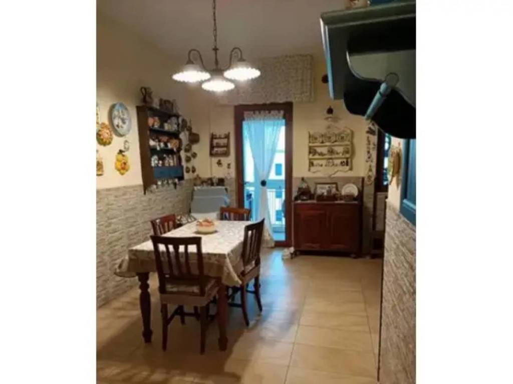 appartamento in vendita a Taranto in zona Tre Carrare-Battisti