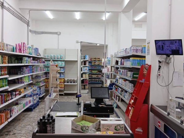 negozio in vendita a Taranto in zona Borgo