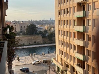 appartamento in vendita a Taranto in zona Borgo