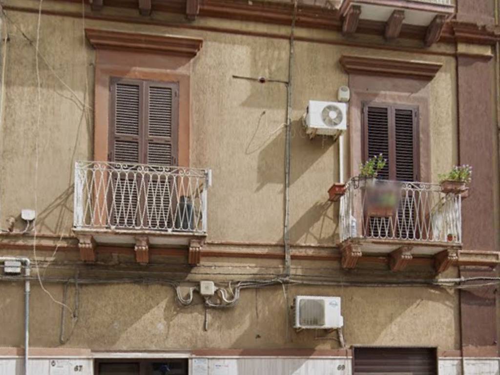 negozio in vendita a Taranto in zona Borgo