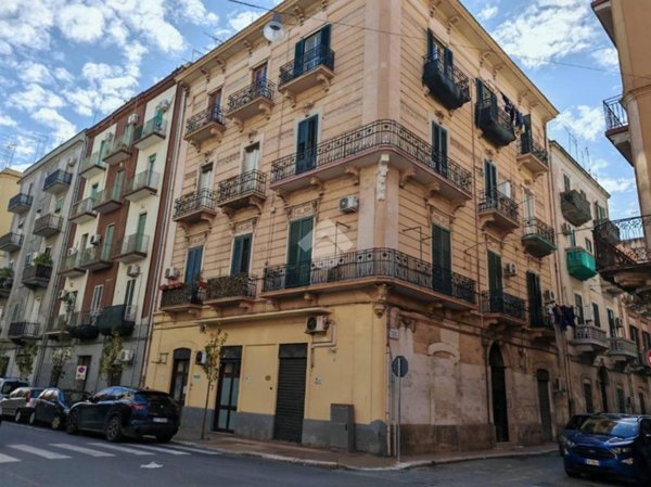 appartamento in vendita a Taranto in zona Tre Carrare-Battisti
