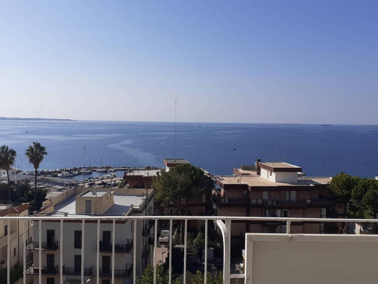appartamento in vendita a Taranto in zona Italia-Montegranaro