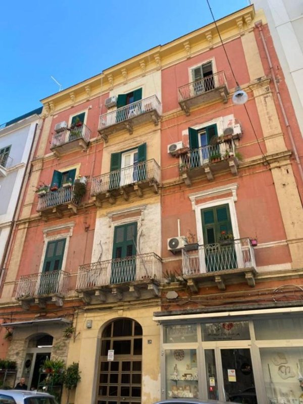 appartamento in vendita a Taranto in zona Borgo