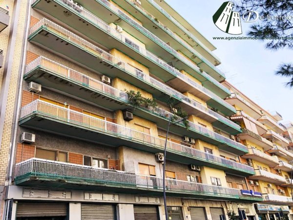 appartamento in vendita a Taranto in zona Tre Carrare-Battisti