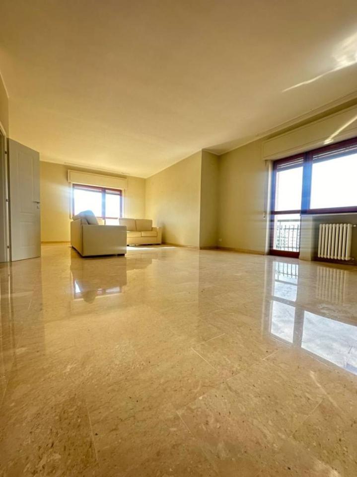 appartamento in vendita a Taranto in zona Italia-Montegranaro