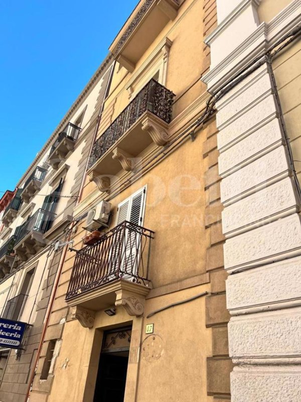 appartamento in vendita a Taranto in zona Borgo