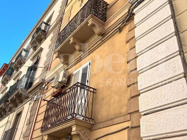 appartamento in vendita a Taranto in zona Borgo