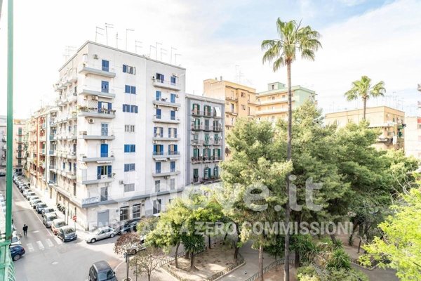 appartamento in vendita a Taranto in zona Italia-Montegranaro
