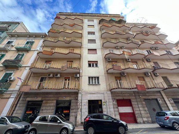 appartamento in vendita a Taranto in zona Italia-Montegranaro