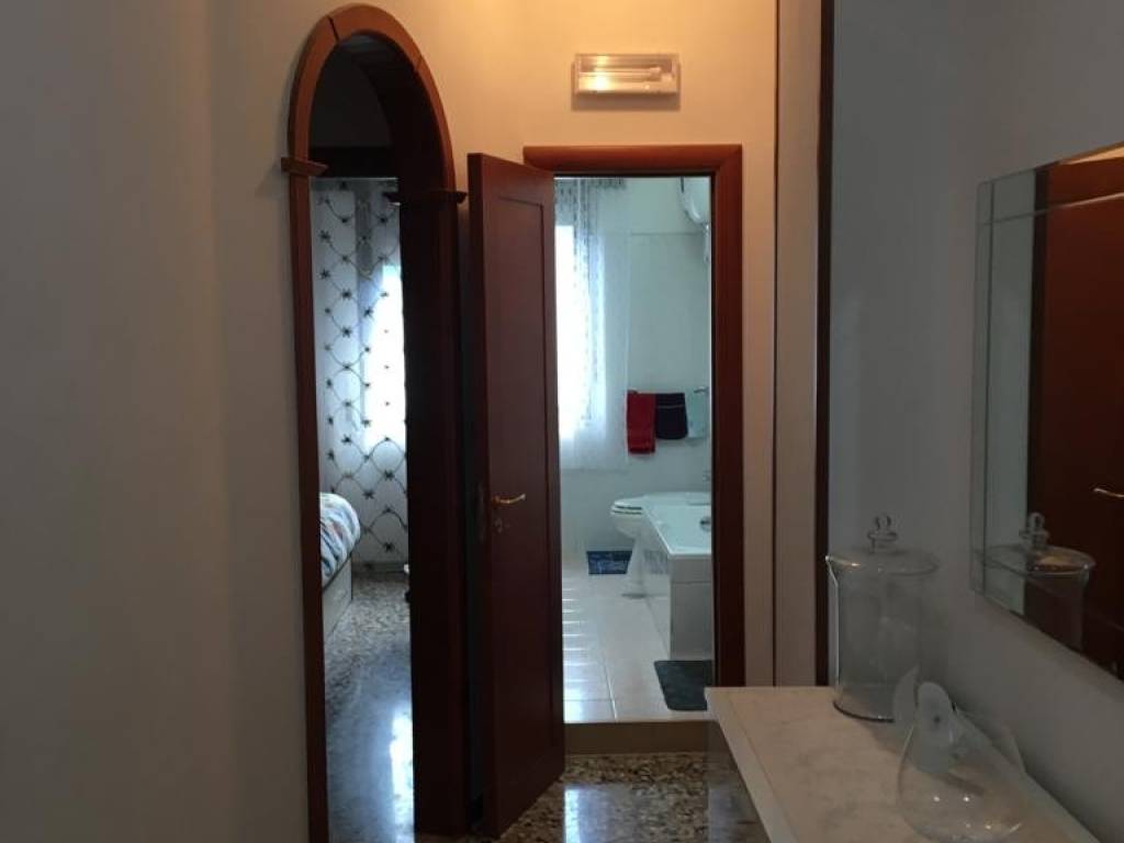 appartamento in vendita a Taranto in zona Tre Carrare-Battisti