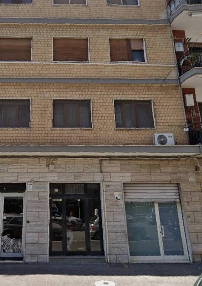appartamento in vendita a Taranto in zona Italia-Montegranaro