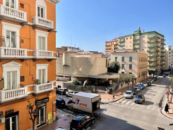 appartamento in vendita a Taranto in zona Italia-Montegranaro
