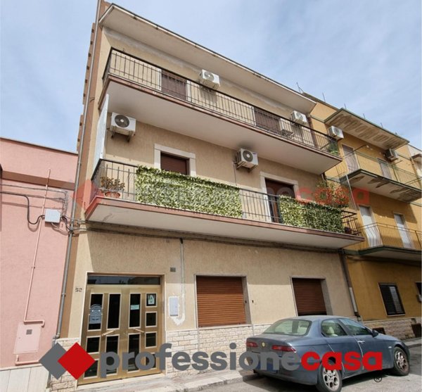appartamento in vendita a Taranto in zona Solito-Corvisea