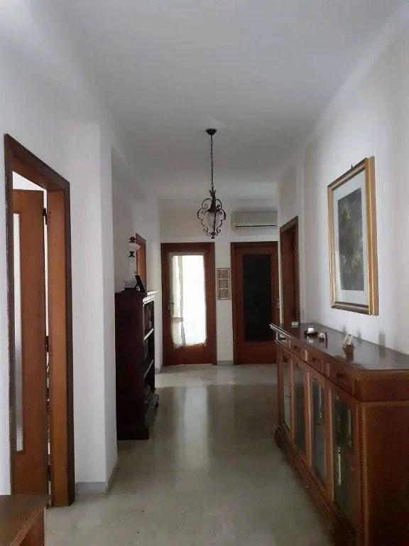 appartamento in vendita a Taranto in zona Tre Carrare-Battisti