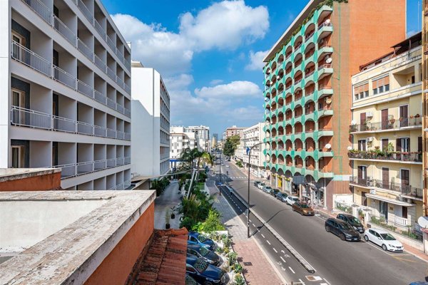 casa indipendente in vendita a Taranto in zona Borgo