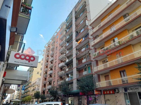 appartamento in vendita a Taranto in zona Tre Carrare-Battisti