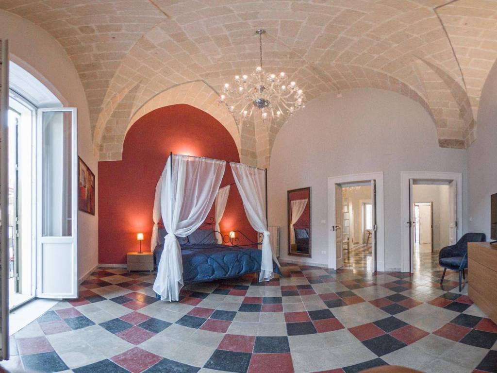 appartamento in vendita a Taranto in zona Borgo