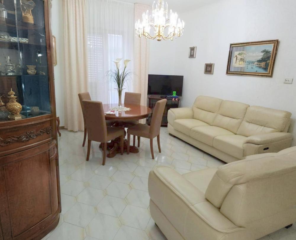 appartamento in vendita a Taranto in zona Italia-Montegranaro