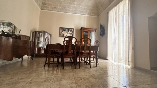appartamento in vendita a Taranto in zona Borgo
