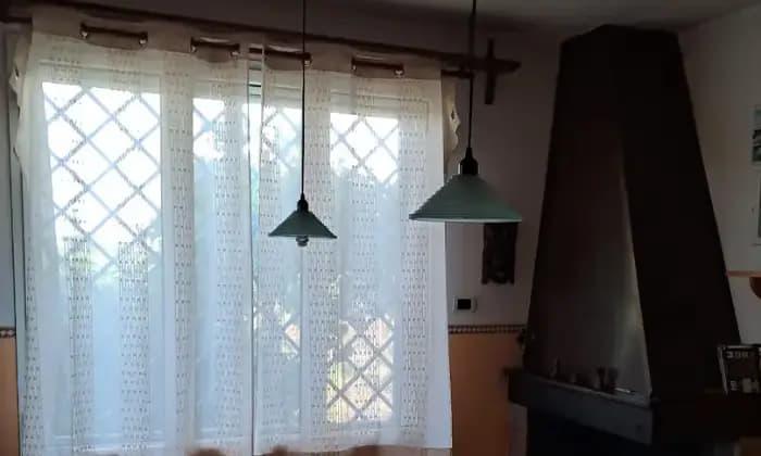 casa indipendente in vendita a Taranto in zona Lido Azzurro