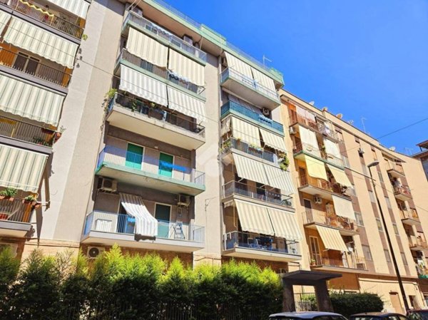 appartamento in vendita a Taranto in zona Tre Carrare-Battisti