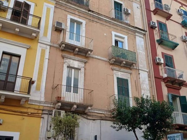 appartamento in vendita a Taranto in zona Borgo